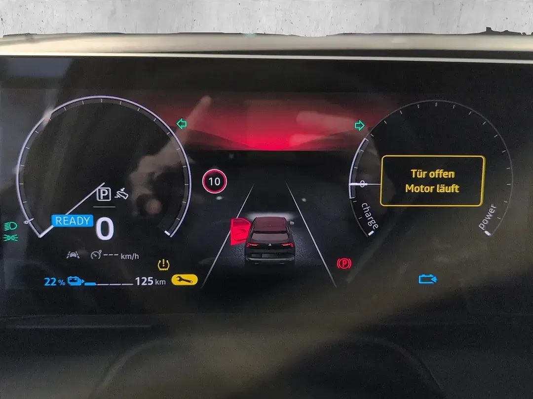 Mitsubishi Eclipse Cross - Thumbnail 12