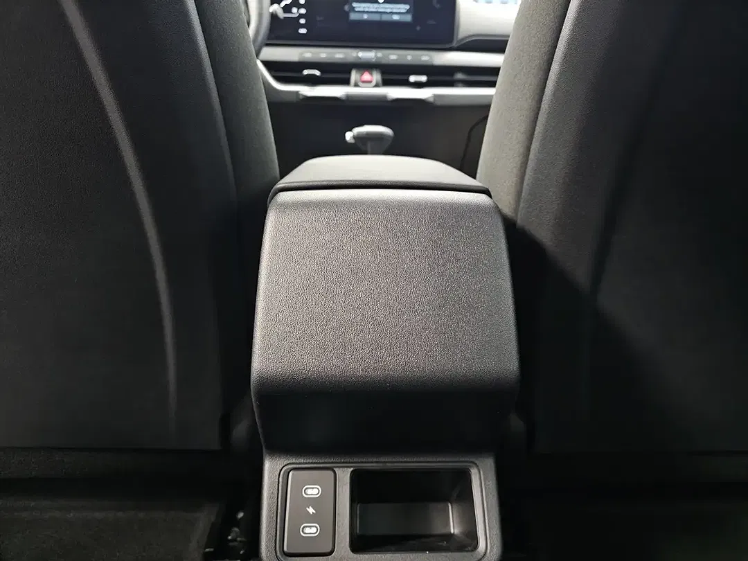 Kia K4 - Thumbnail 6