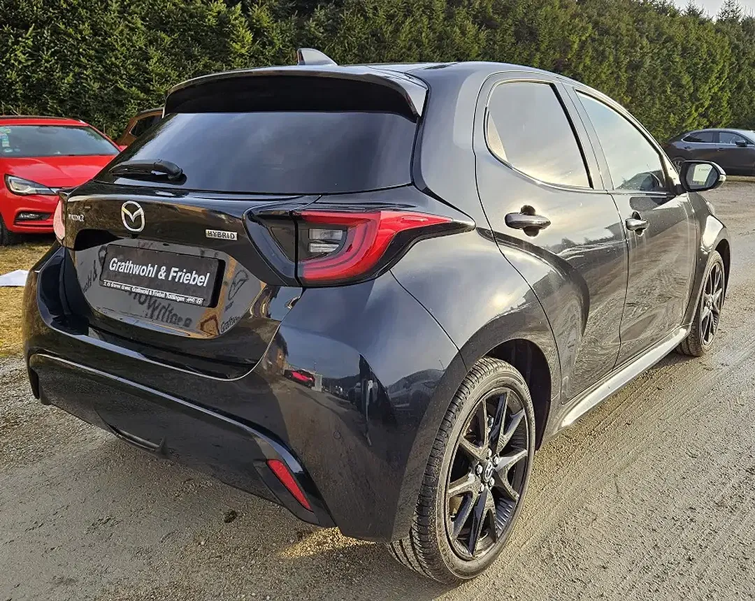 Mazda 2 - Thumbnail 11