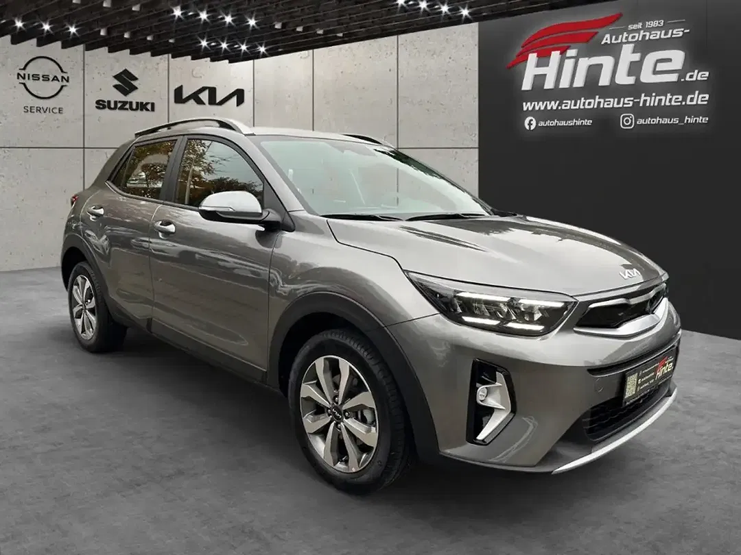 Kia Stonic - Thumbnail 3