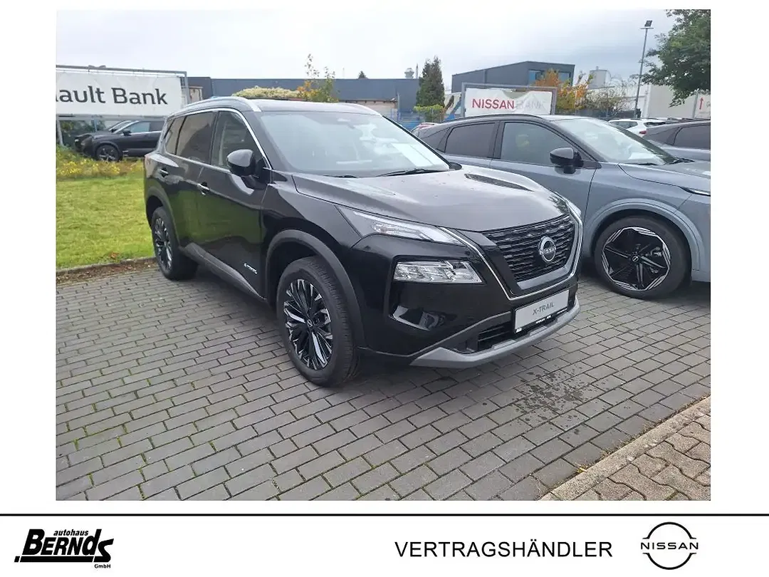 Nissan X-Trail - Thumbnail 2
