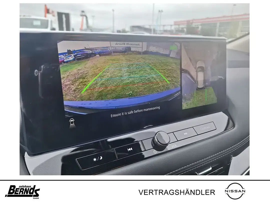 Nissan X-Trail - Thumbnail 6