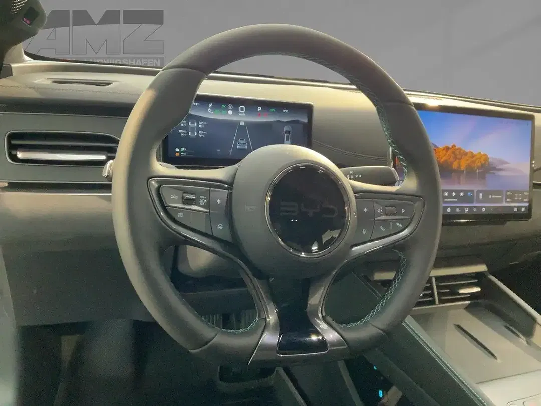 BYD Seal 6 - Thumbnail 11