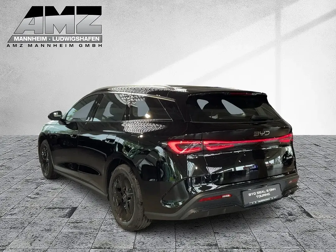 BYD Seal 6 - Thumbnail 4