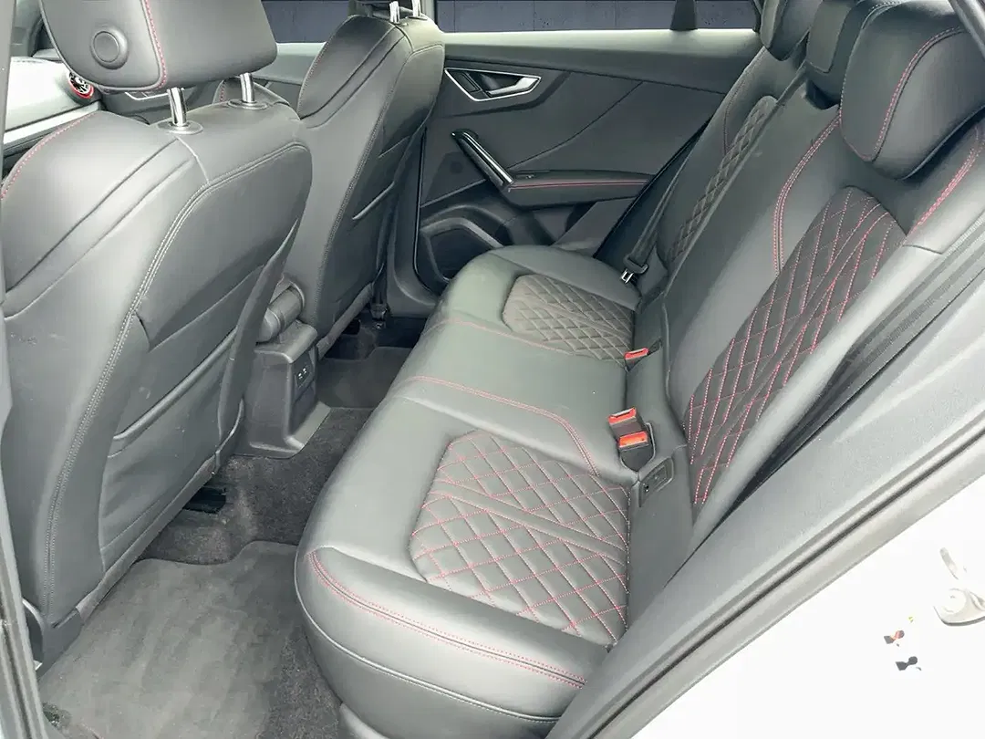 Audi Q2 - Thumbnail 12