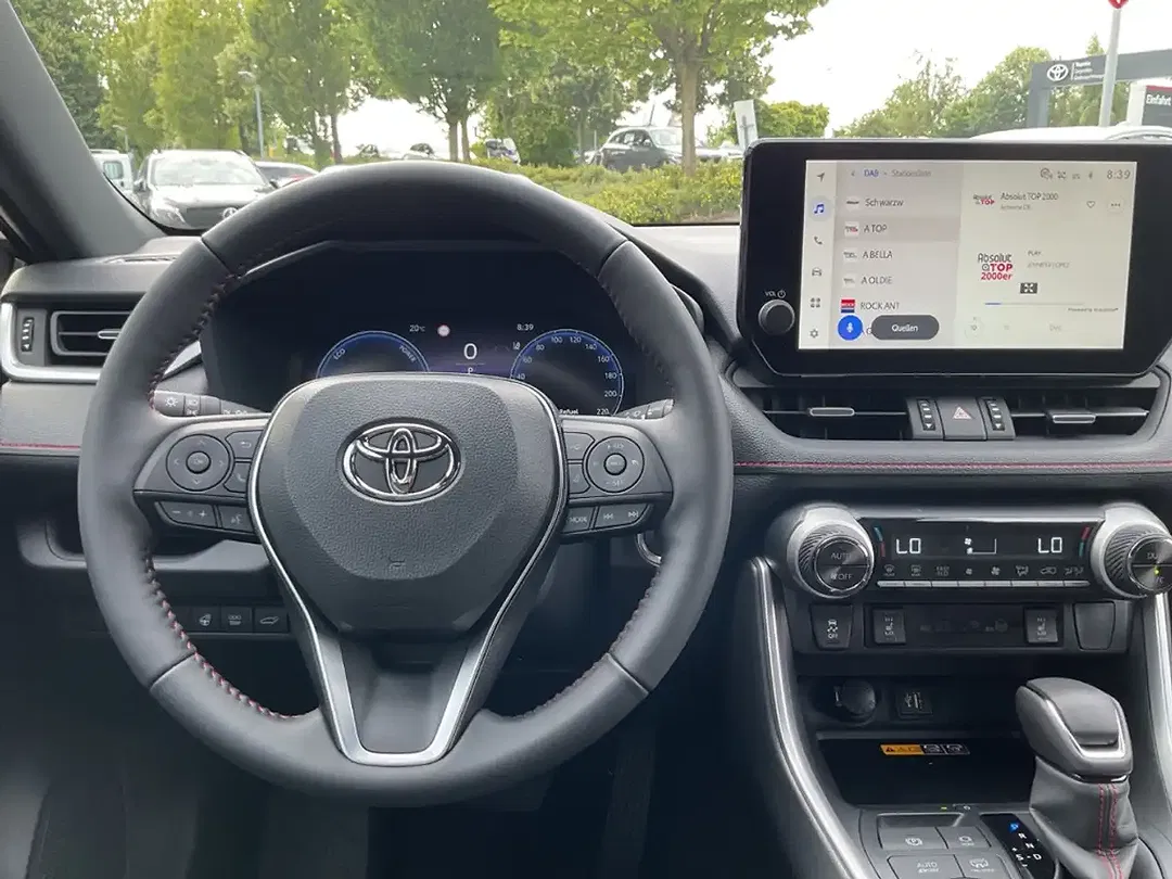 Toyota RAV 4 - Thumbnail 13