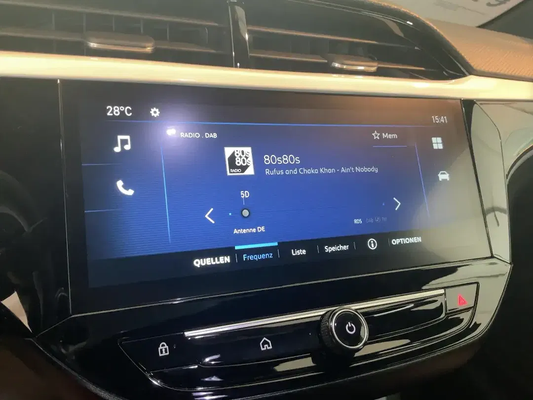 Opel Corsa - Thumbnail 10