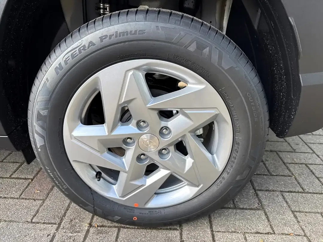 Hyundai KONA - Thumbnail 5