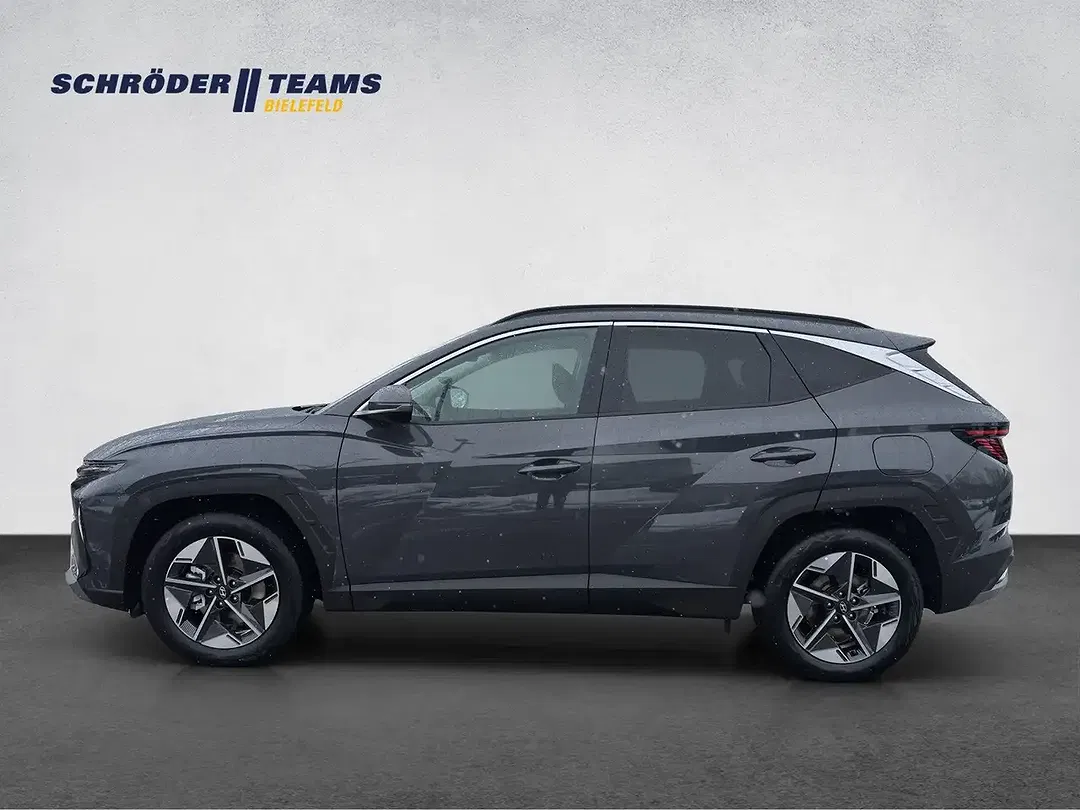 Hyundai TUCSON - Thumbnail 3