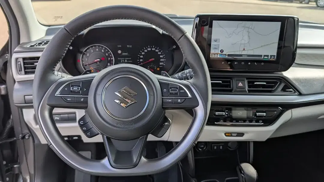 Suzuki Swift - Thumbnail 11