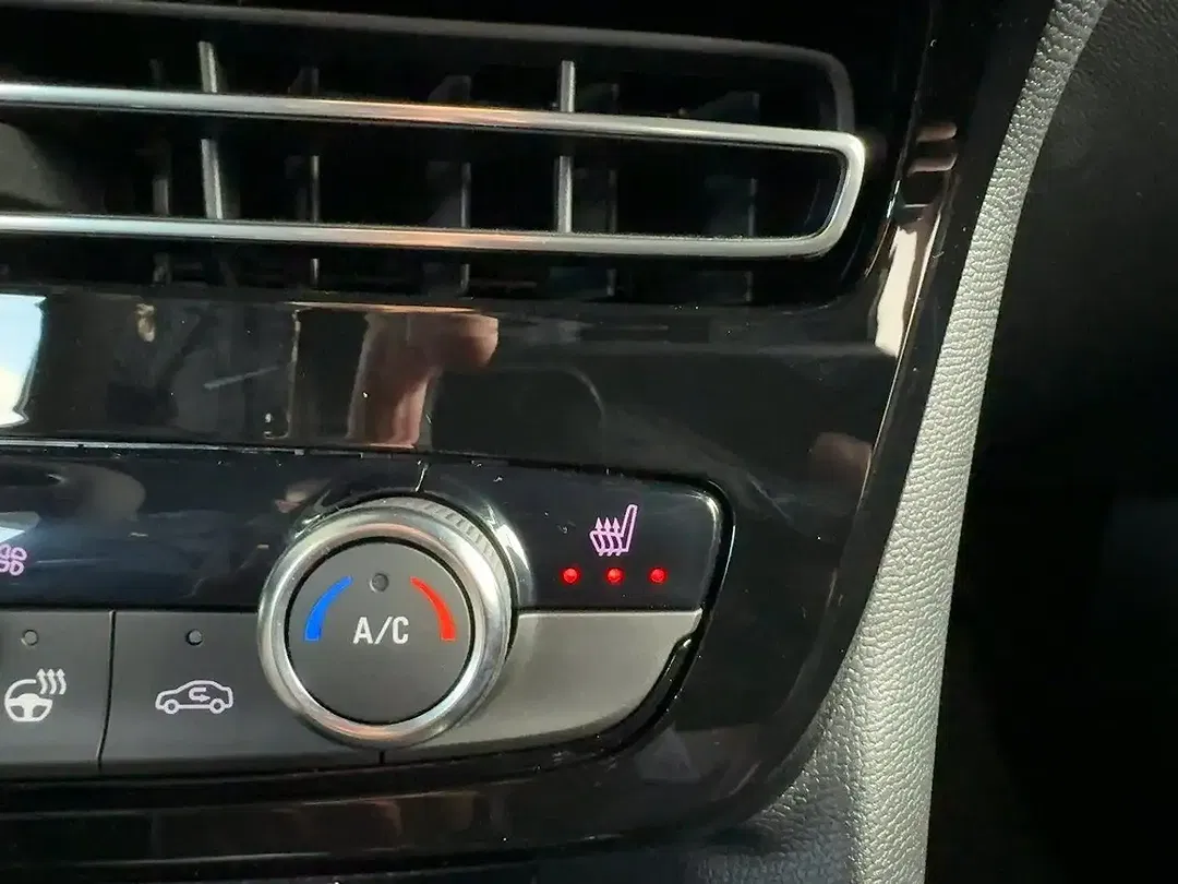 Opel Mokka - Thumbnail 12