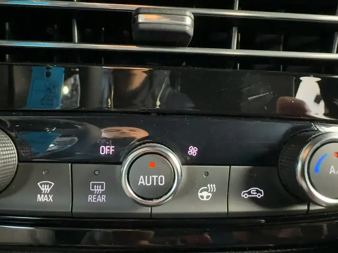 Opel Mokka - Thumbnail 13