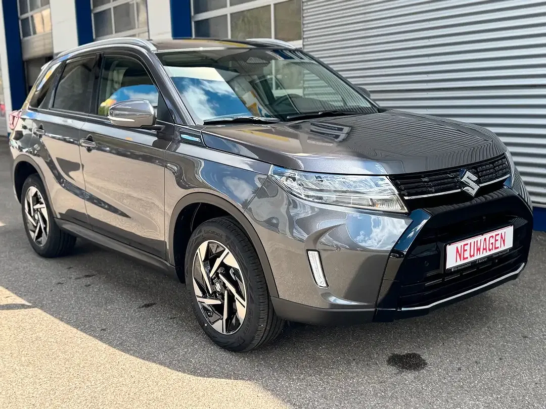 Suzuki Vitara - Thumbnail 3