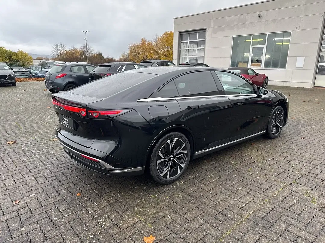 Mazda 6e - Thumbnail 4
