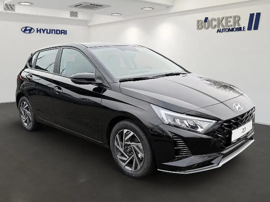 Hyundai i20 - Thumbnail 2