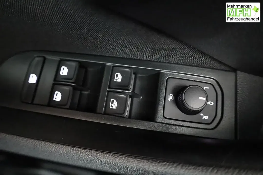 Skoda Kamiq - Thumbnail 7