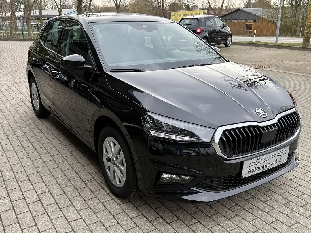 Skoda Fabia - Thumbnail 4