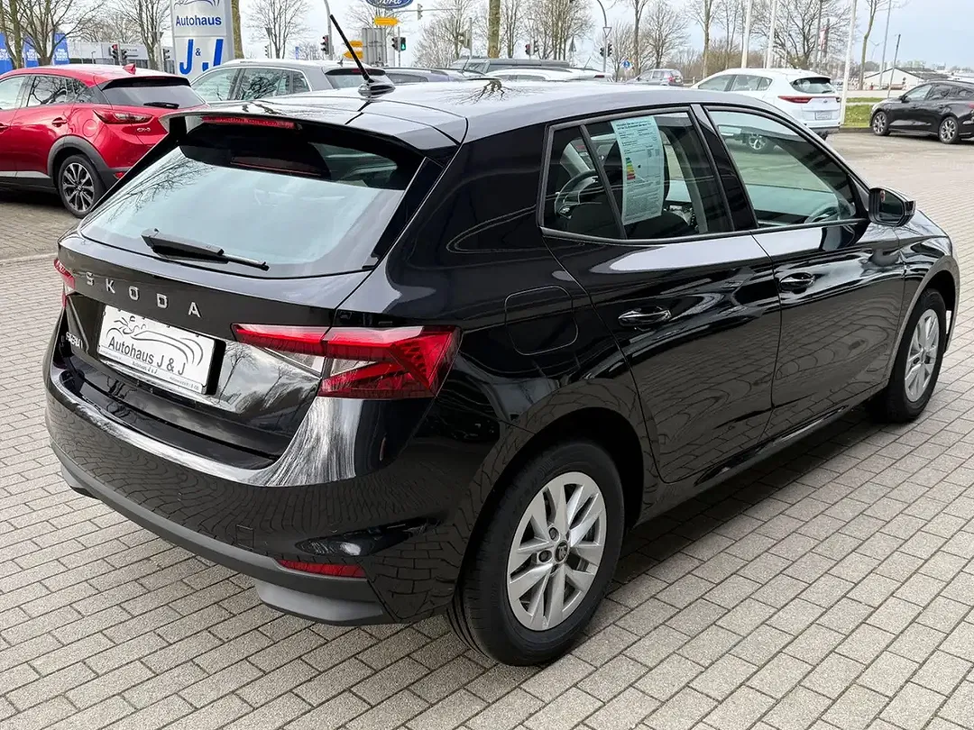 Skoda Fabia - Thumbnail 5