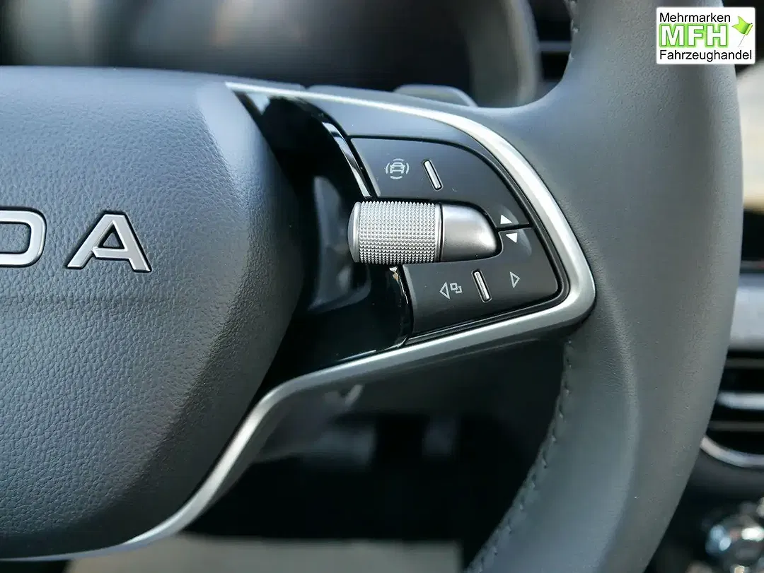 Skoda Scala - Thumbnail 13