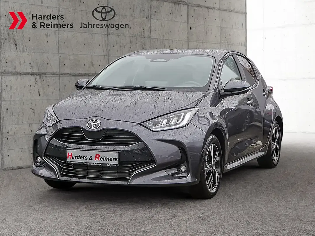 Toyota Yaris - Thumbnail 1
