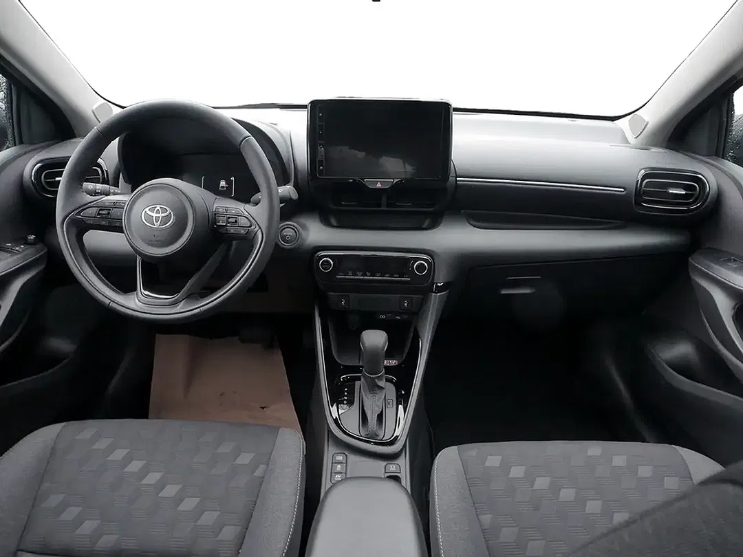 Toyota Yaris - Thumbnail 8