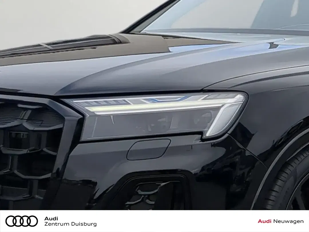 Audi Q7 - Thumbnail 5