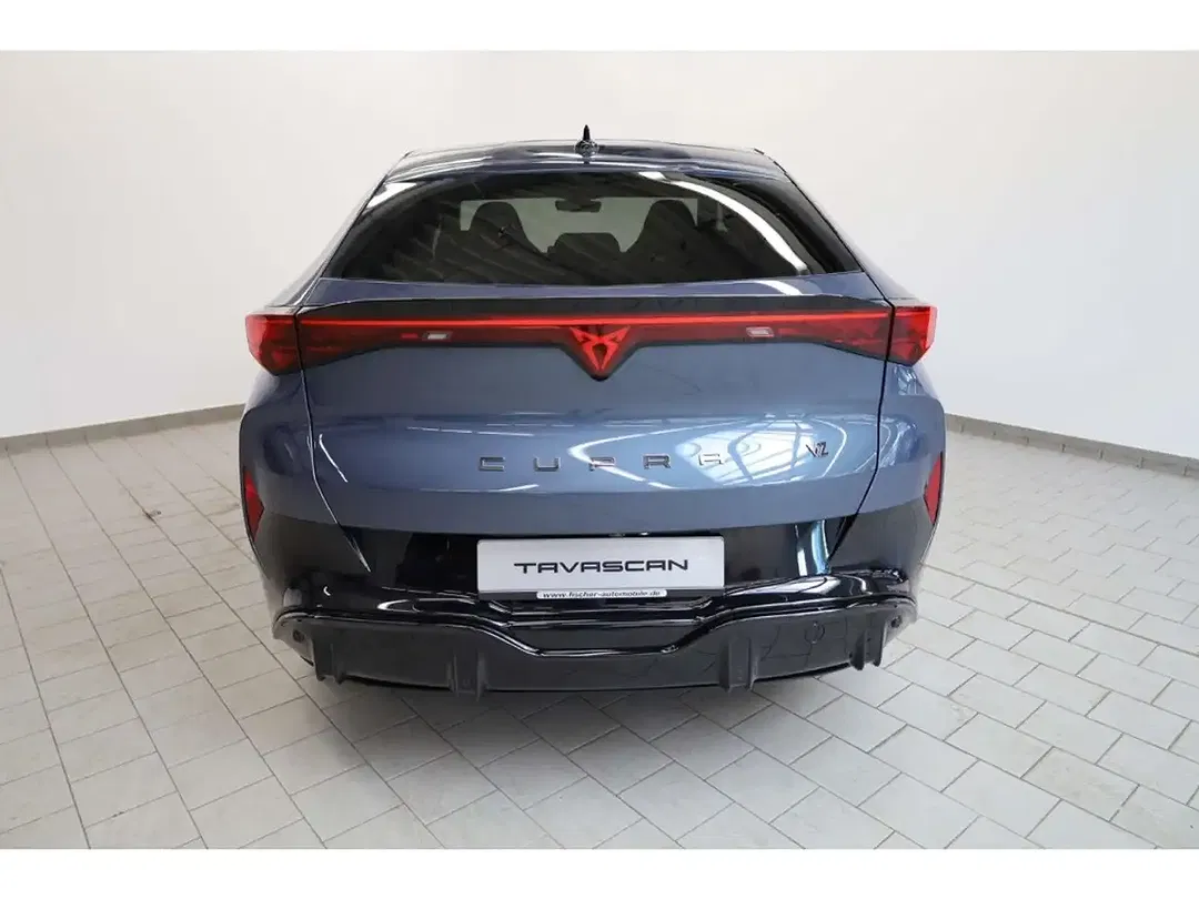 CUPRA Tavascan - Thumbnail 4