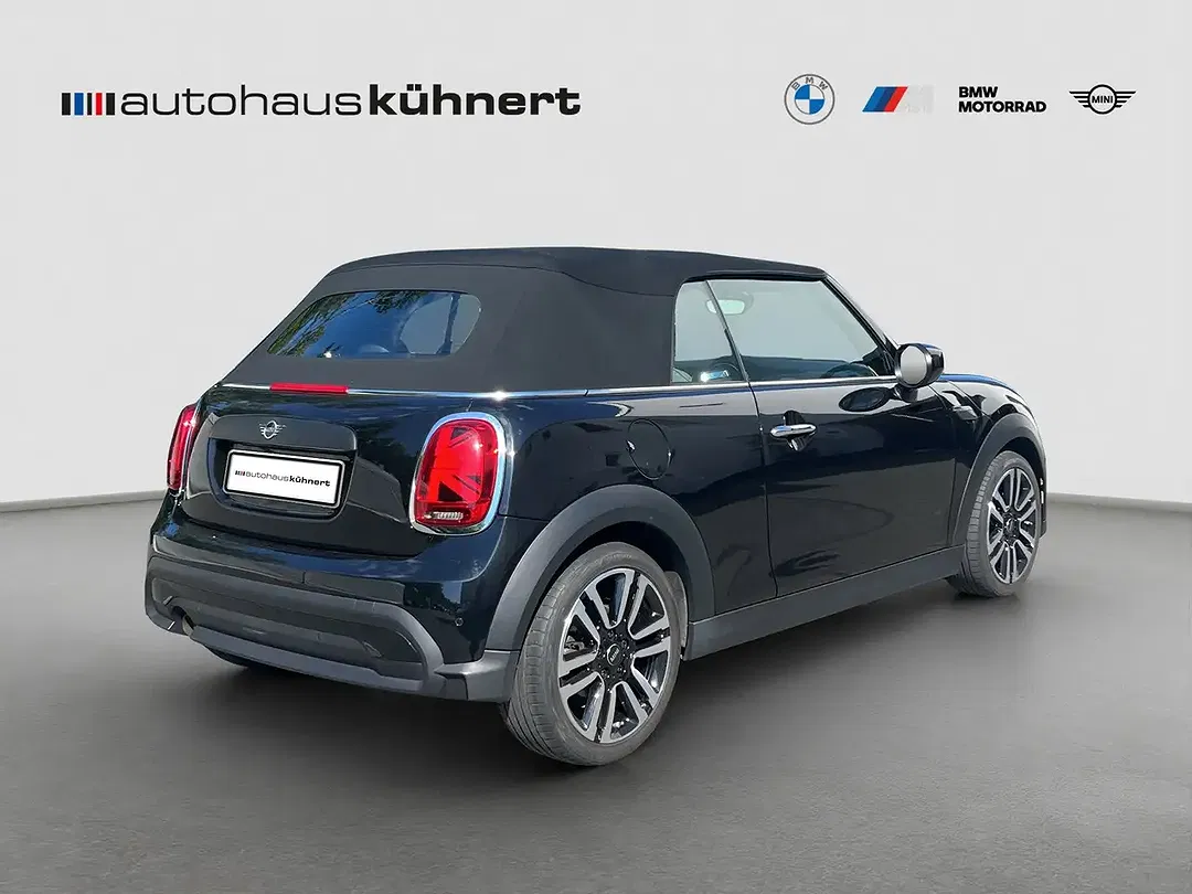 MINI One Cabrio - Thumbnail 6