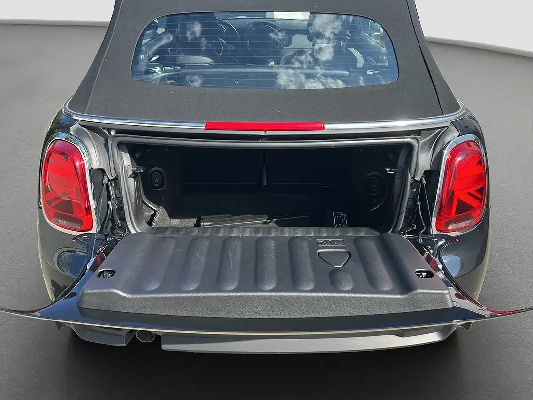 MINI One Cabrio - Thumbnail 9