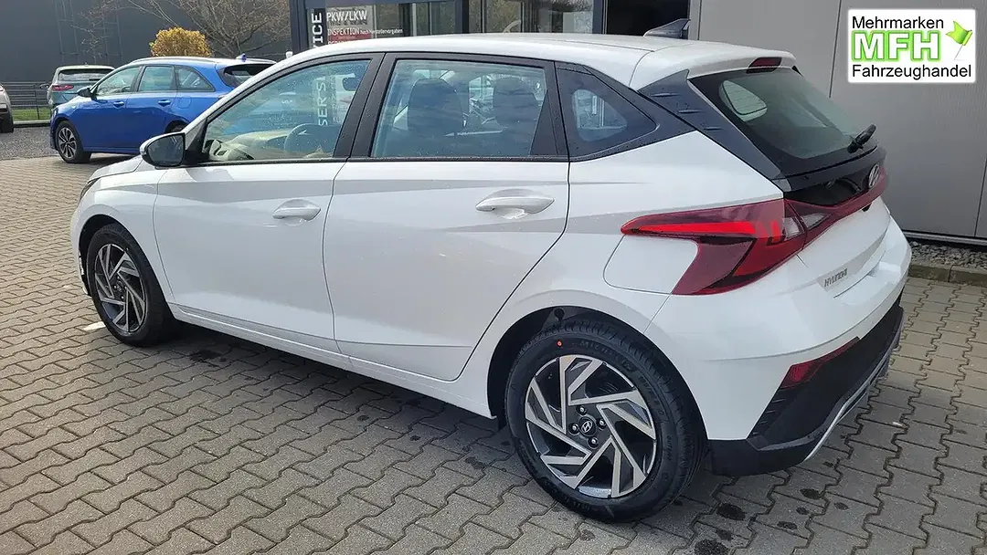 Hyundai i20 - Thumbnail 6