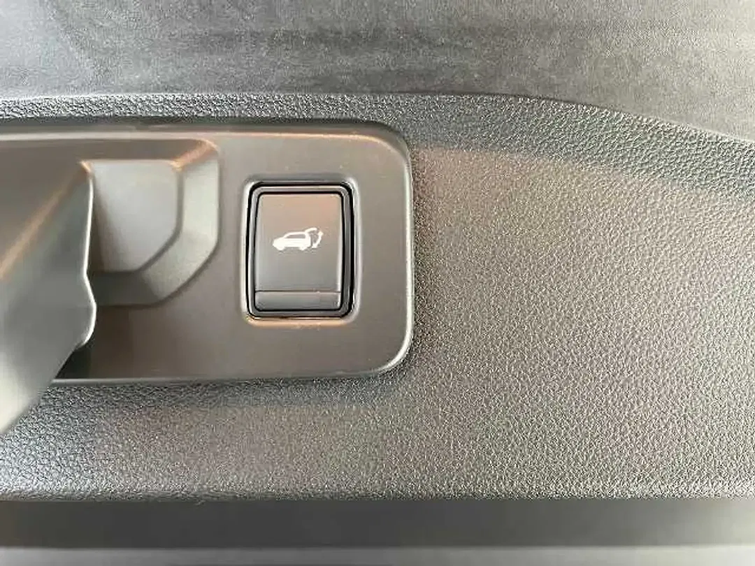Mitsubishi Eclipse Cross - Thumbnail 10