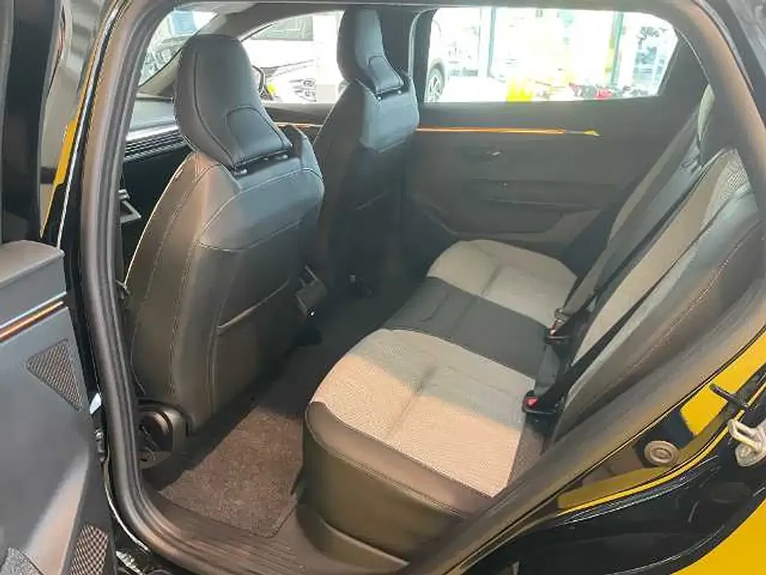 Mitsubishi Eclipse Cross - Thumbnail 7