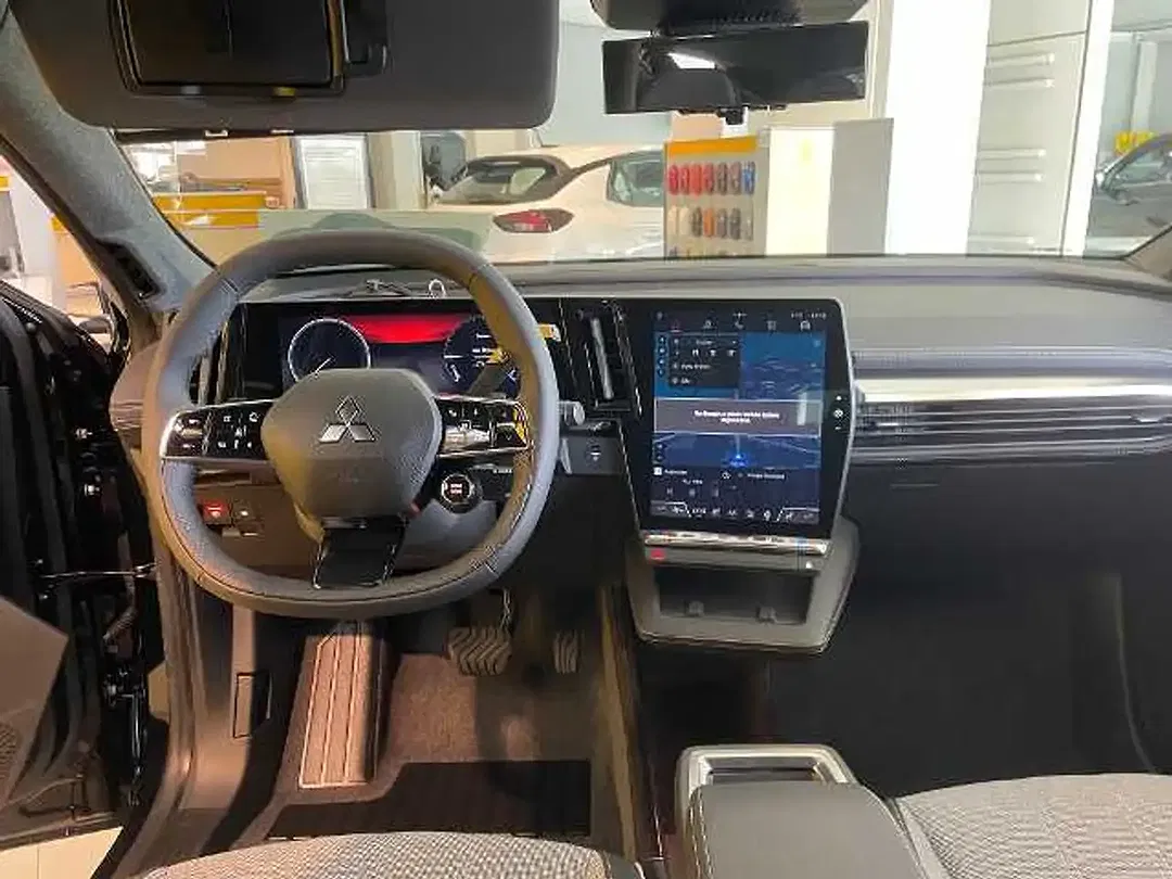 Mitsubishi Eclipse Cross - Thumbnail 8
