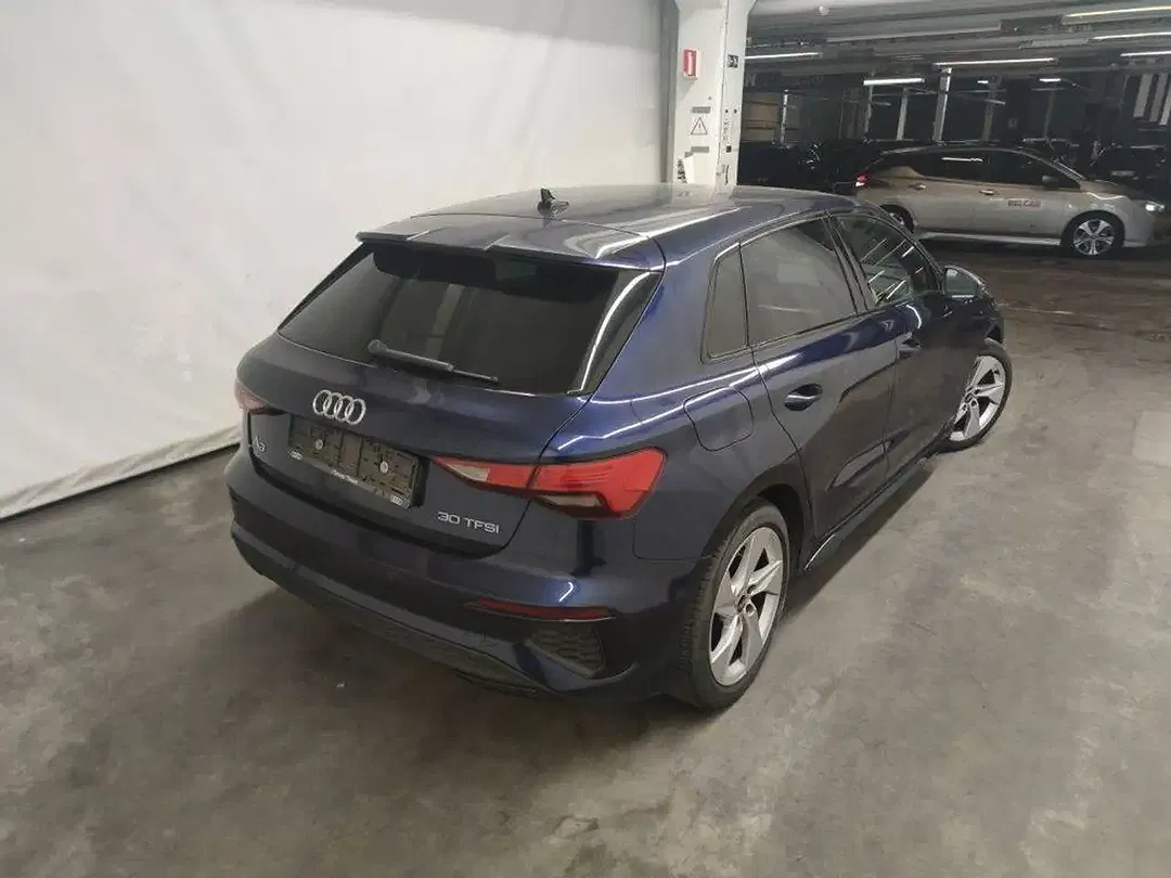 Audi A3 - Thumbnail 4
