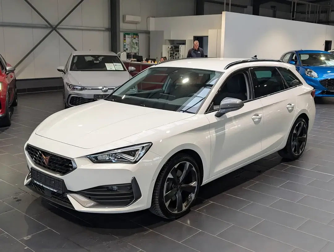 CUPRA Leon - Thumbnail 1