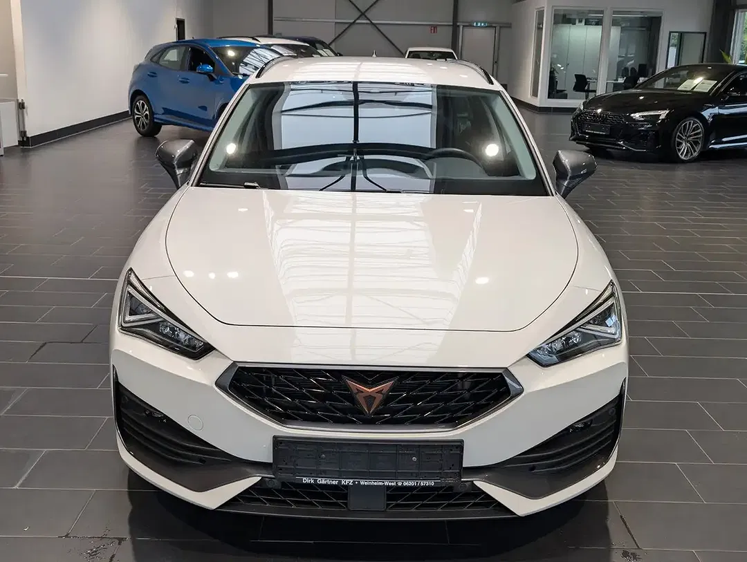CUPRA Leon - Thumbnail 3