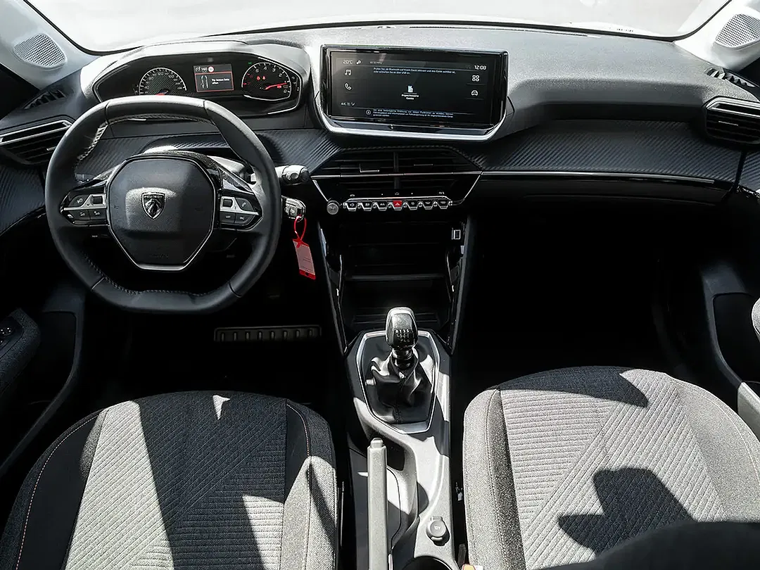 Peugeot 208 - Thumbnail 8