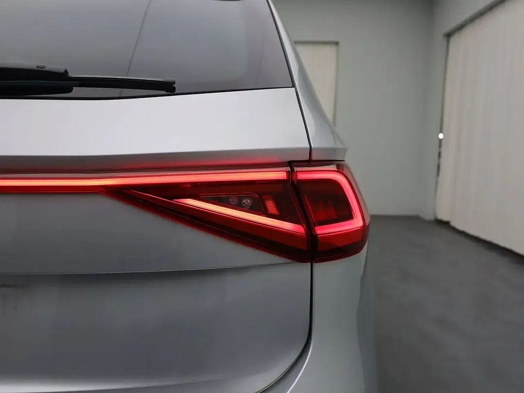 SEAT Tarraco - Thumbnail 12