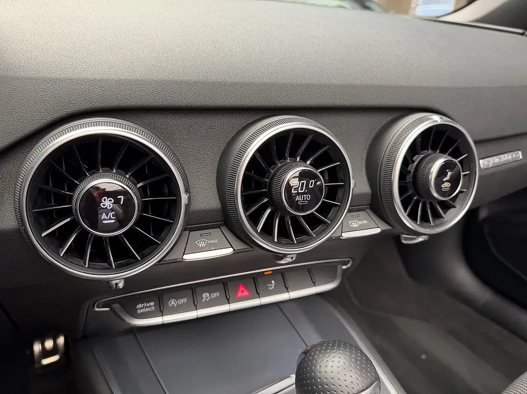 Audi TT - Thumbnail 15