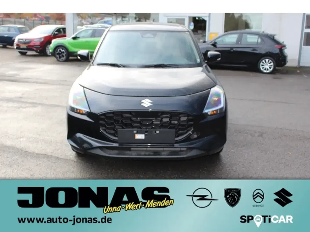 Suzuki Swift - Thumbnail 2