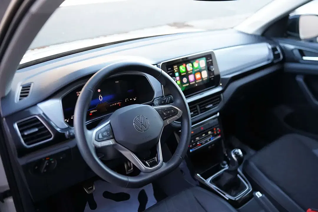 Volkswagen T-Cross - Thumbnail 10
