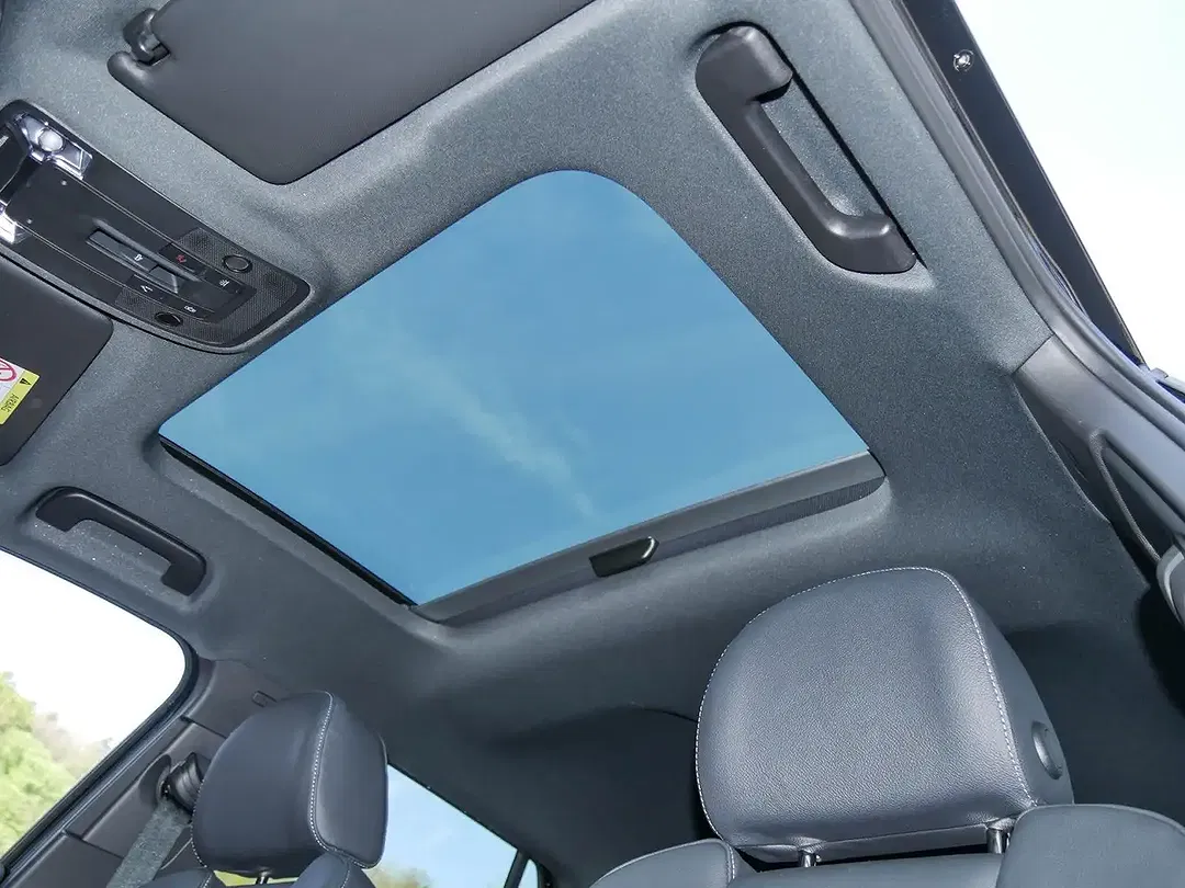 Audi SQ2 - Thumbnail 12