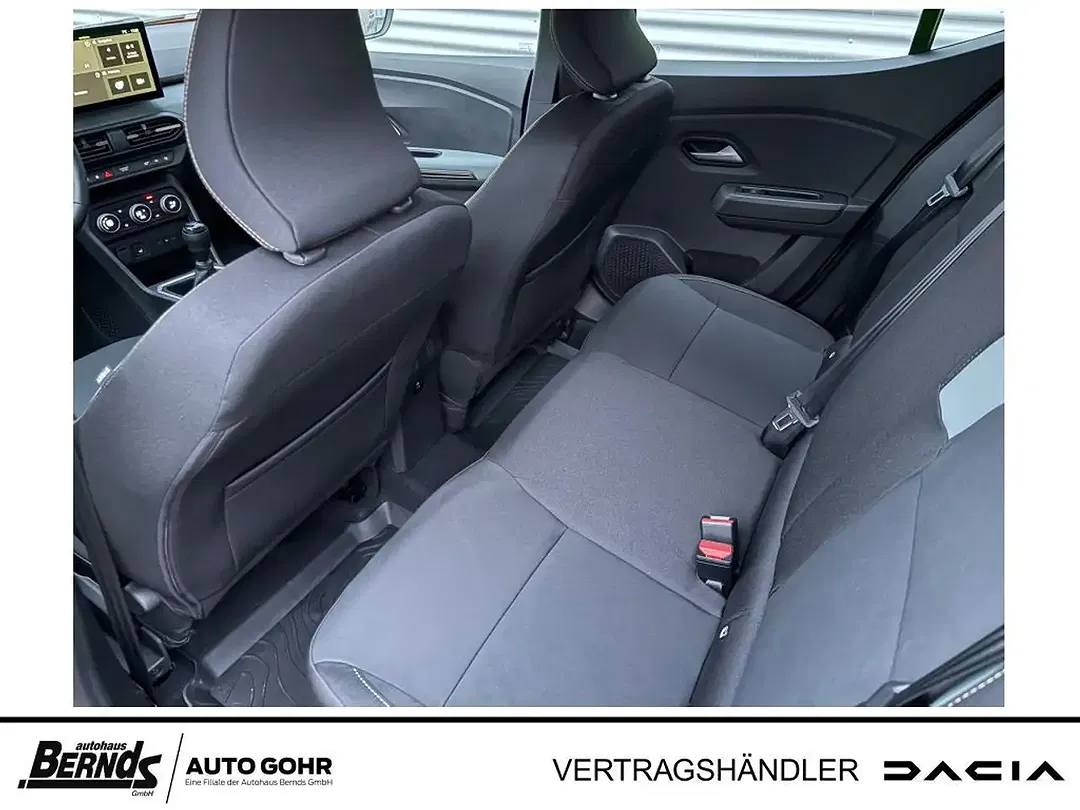 Dacia Sandero - Thumbnail 6
