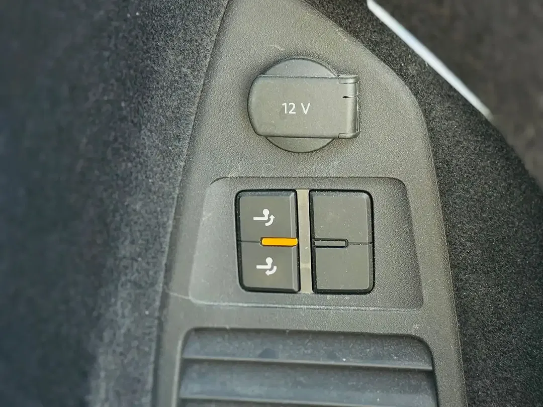 Volkswagen Touareg - Thumbnail 11