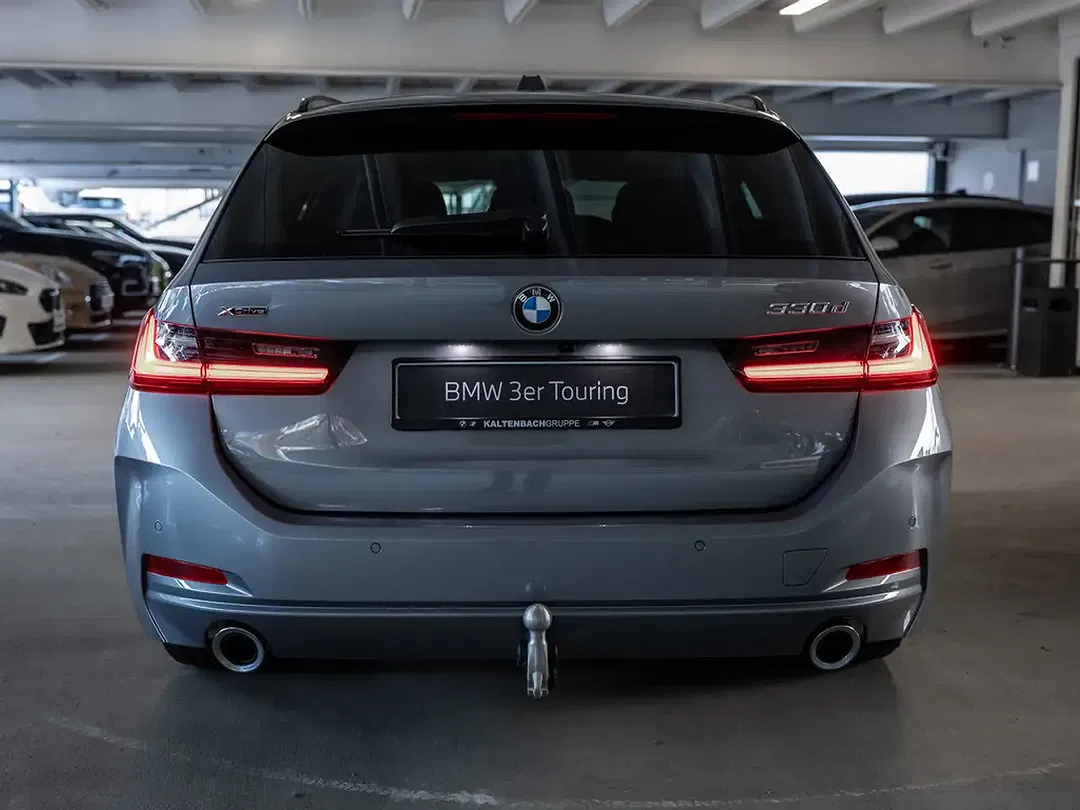 BMW 330 - Thumbnail 7