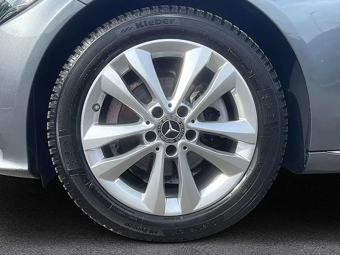 Mercedes-Benz C 180 - Thumbnail 35