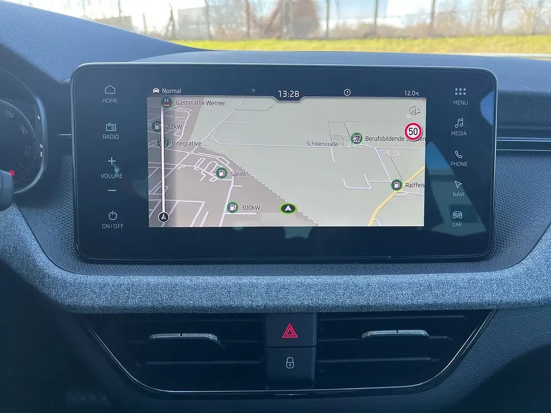 Skoda Scala - Thumbnail 13