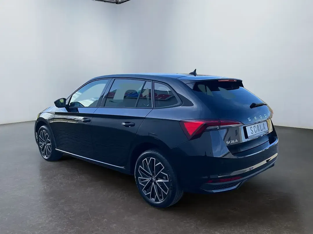 Skoda Scala - Thumbnail 4