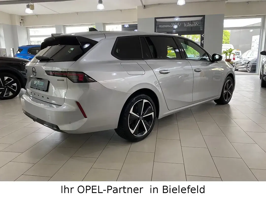 Opel Astra - Thumbnail 4