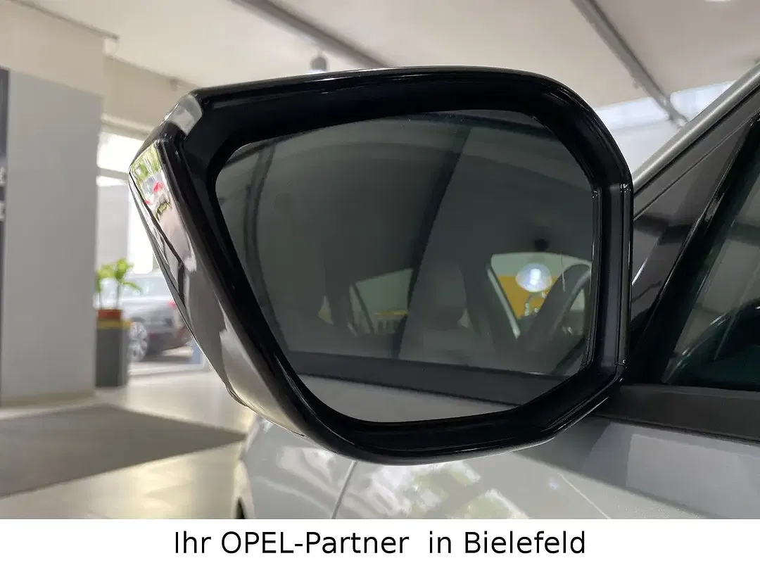 Opel Astra - Thumbnail 9